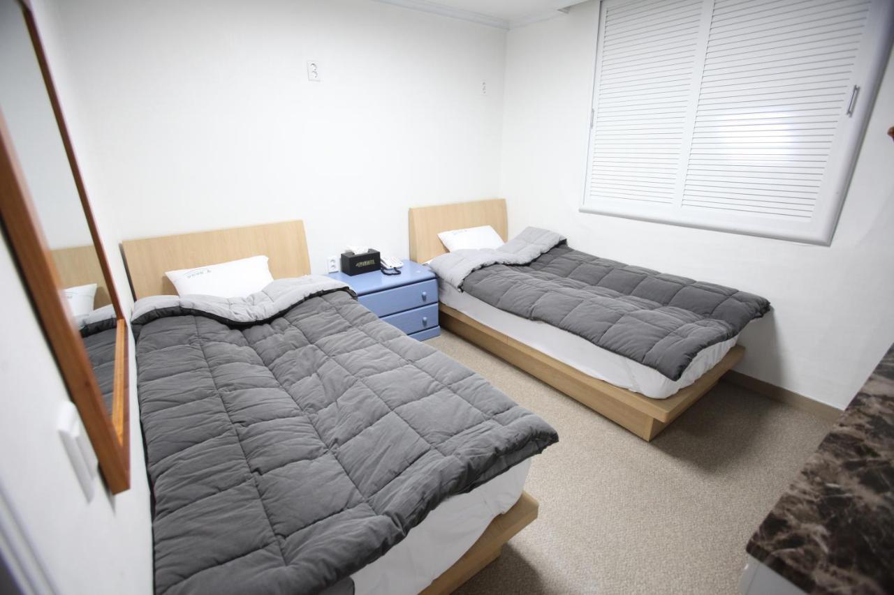 Stay Romantictrip_Hostel Gyeongju Exterior foto